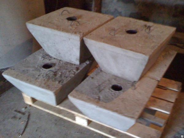 Фундаментная опора для дорожных знаков Ф2,     забора,     столбов 600*600*300 — фото 3